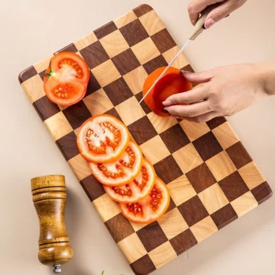 Planche à découper bois | Artisanale Robuste™ - actedecuisine.com