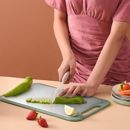 Planche à découper en bois massif | Élégance Durable™ - actedecuisine.com