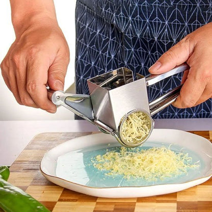 Râpe à fromage | Ergonomique - actedecuisine.com