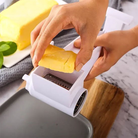 Râpe à fromage | Ergonomique Ultra - Tranchante - actedecuisine.com